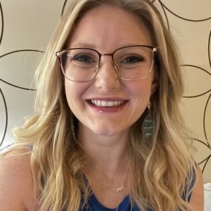 Meet your Posher, Haley